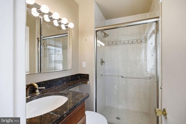 5502 AMESFIELD CT, Rockville, MD 20853
