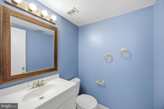 5502 AMESFIELD CT, Rockville, MD 20853