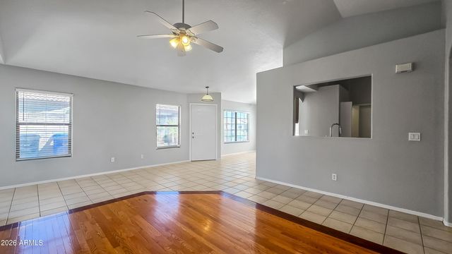 13344 W DESERT Lane, Surprise, AZ 85374