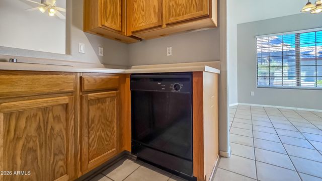 13344 W DESERT Lane, Surprise, AZ 85374