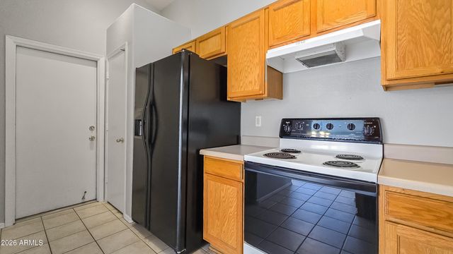 13344 W DESERT Lane, Surprise, AZ 85374