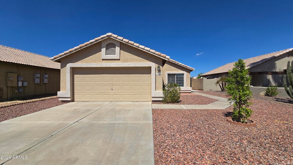 13344 W DESERT Lane, Surprise, AZ 85374