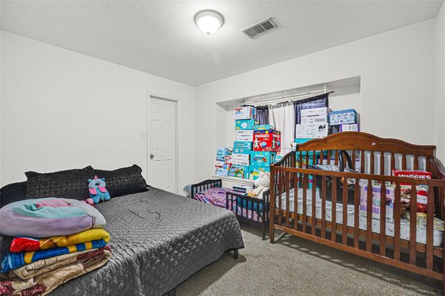 10602 Eagle Court, Baytown, TX 77523