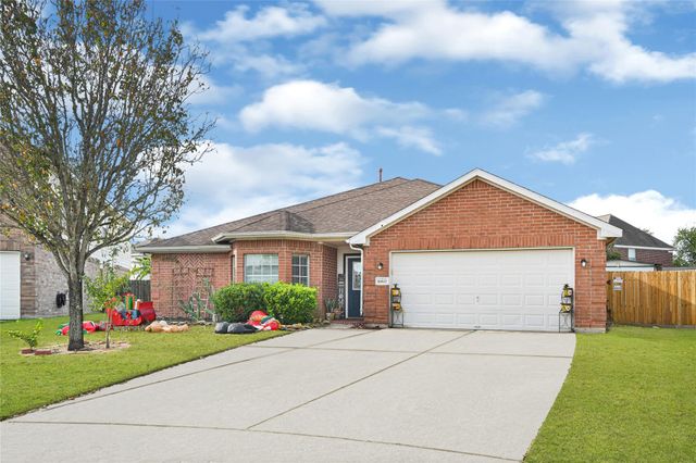 10602 Eagle Court, Baytown, TX 77523