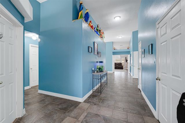 10602 Eagle Court, Baytown, TX 77523