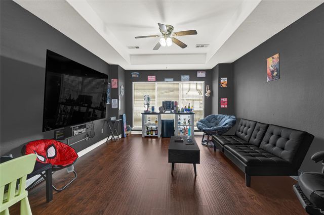 10602 Eagle Court, Baytown, TX 77523