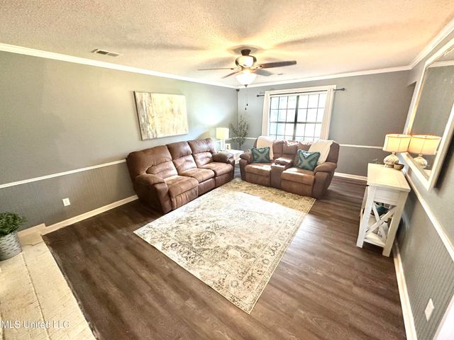 7803 Stacey Drive, Southaven, MS 38671