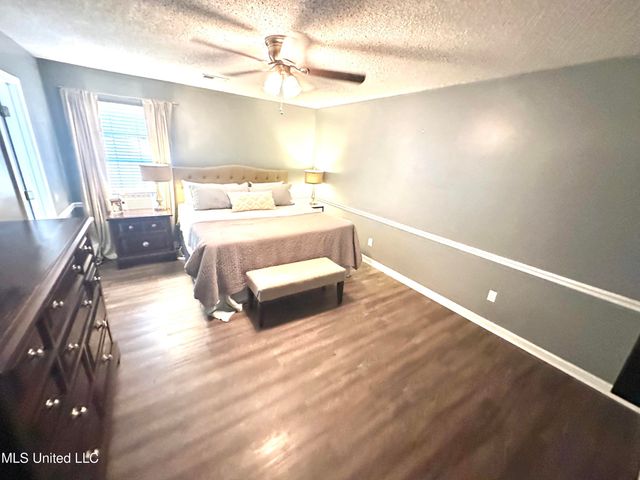 7803 Stacey Drive, Southaven, MS 38671