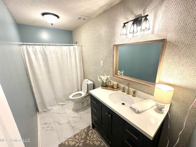 7803 Stacey Drive, Southaven, MS 38671