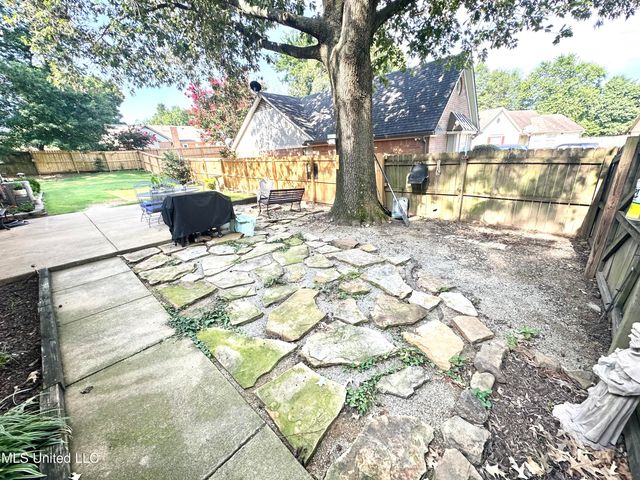 7803 Stacey Drive, Southaven, MS 38671