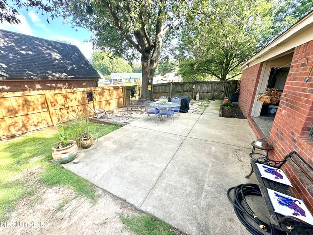 7803 Stacey Drive, Southaven, MS 38671