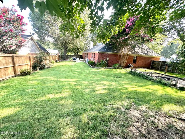 7803 Stacey Drive, Southaven, MS 38671
