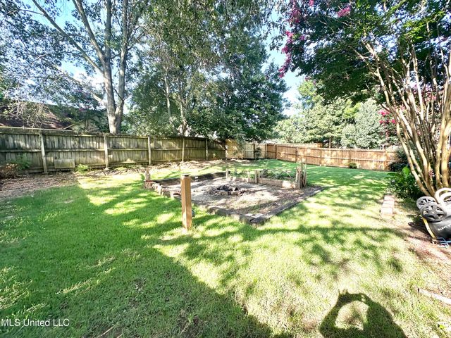 7803 Stacey Drive, Southaven, MS 38671