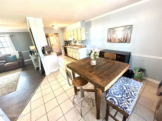 7803 Stacey Drive, Southaven, MS 38671