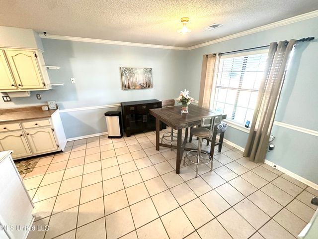 7803 Stacey Drive, Southaven, MS 38671