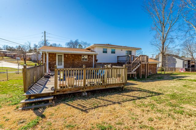 1112 Park Forrest Drive, Fort Oglethorpe, GA 30742