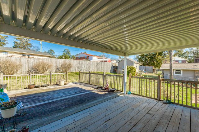 1112 Park Forrest Drive, Fort Oglethorpe, GA 30742