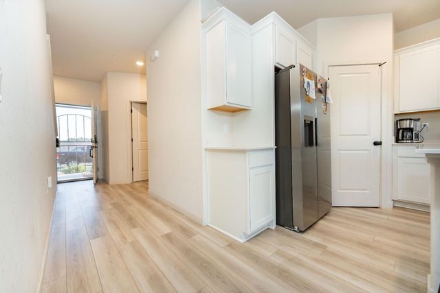 1754 S Twilight Street, Hanford, CA 93230