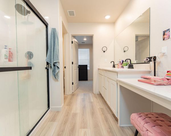 1754 S Twilight Street, Hanford, CA 93230