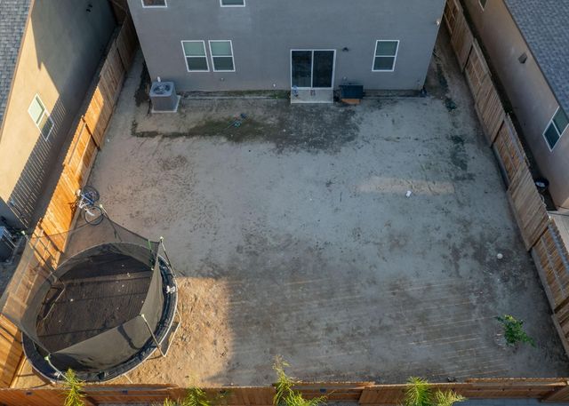 1754 S Twilight Street, Hanford, CA 93230