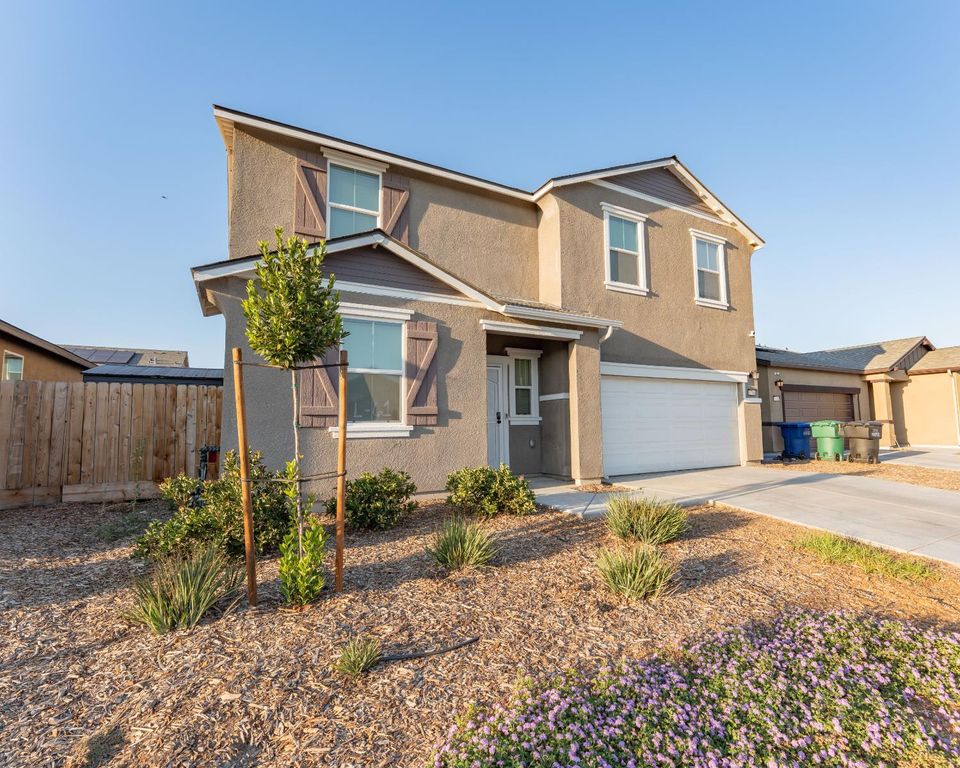 1754 S Twilight Street, Hanford, CA 93230