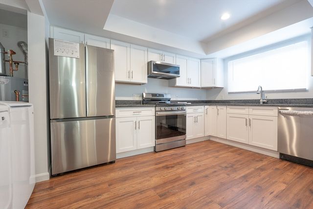 67 Greenbrook Dr 67, Stoughton, MA 02072