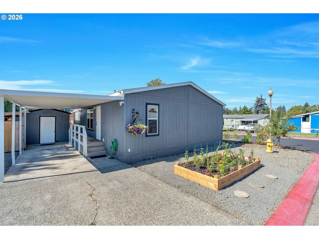 8300 Ne QUATAMA St 28, Hillsboro, OR 97006