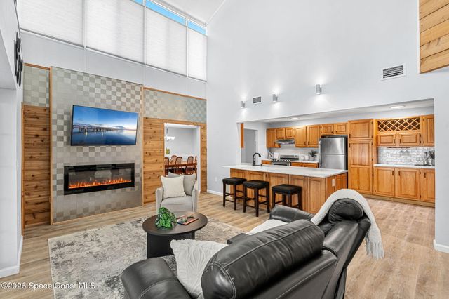 975 Oak Street, Merritt Island, FL 32953