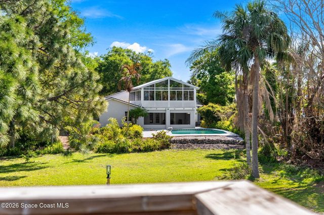 975 Oak Street, Merritt Island, FL 32953