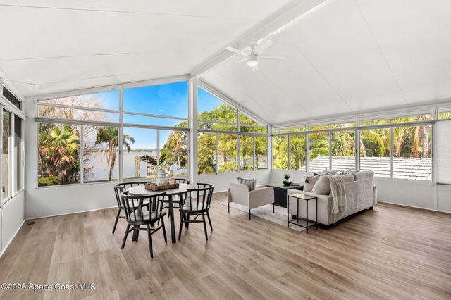 975 Oak Street, Merritt Island, FL 32953