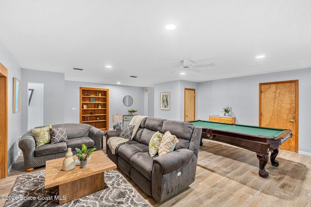 975 Oak Street, Merritt Island, FL 32953