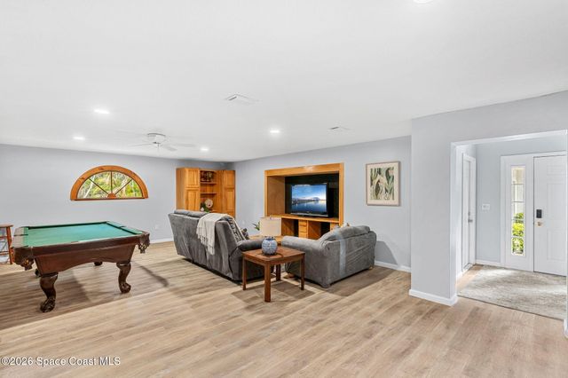 975 Oak Street, Merritt Island, FL 32953