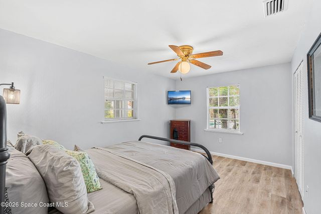 975 Oak Street, Merritt Island, FL 32953