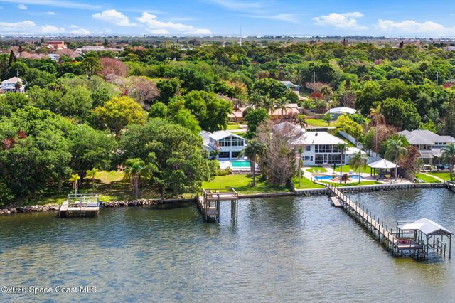 975 Oak Street, Merritt Island, FL 32953