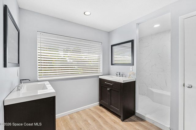 975 Oak Street, Merritt Island, FL 32953