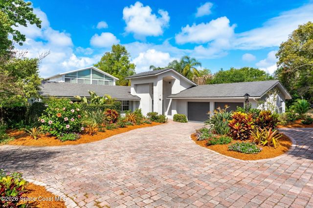 975 Oak Street, Merritt Island, FL 32953