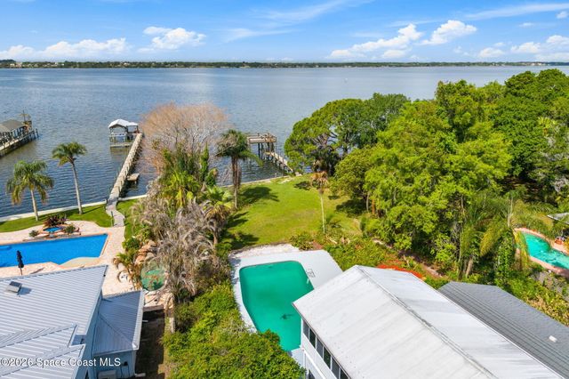 975 Oak Street, Merritt Island, FL 32953