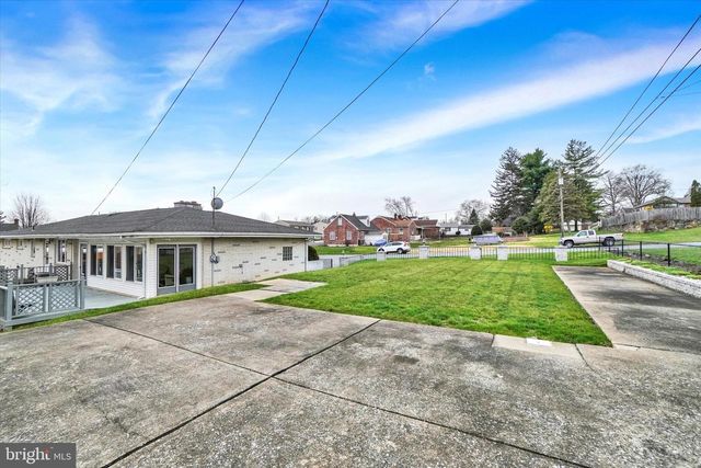 401 BERWICK ST, York, PA 17404