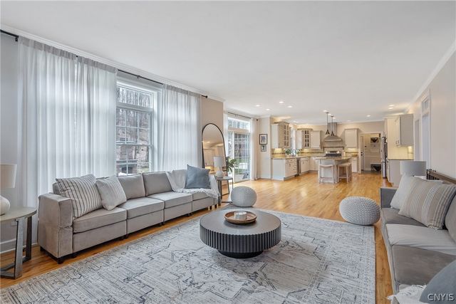 217 Starksboro Drive, Camillus, NY 13031