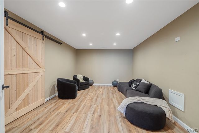 217 Starksboro Drive, Camillus, NY 13031