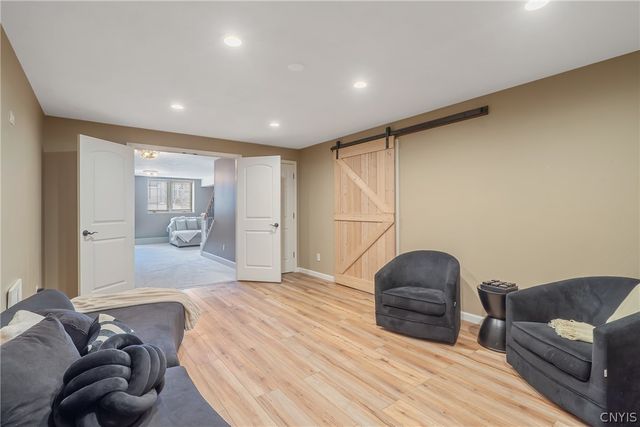 217 Starksboro Drive, Camillus, NY 13031