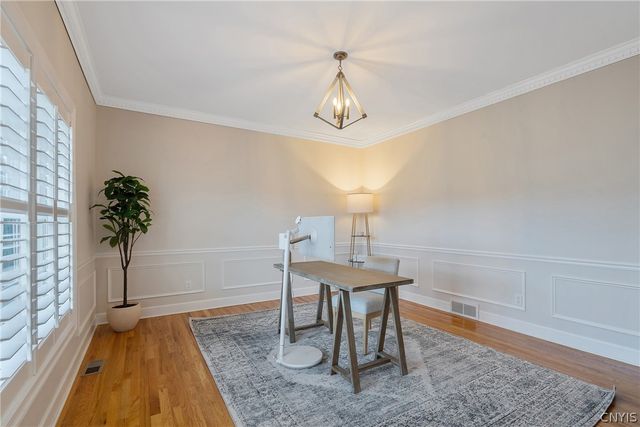 217 Starksboro Drive, Camillus, NY 13031