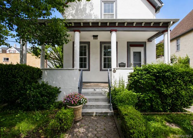 463 Beach Avenue, Mamaroneck, NY 10543