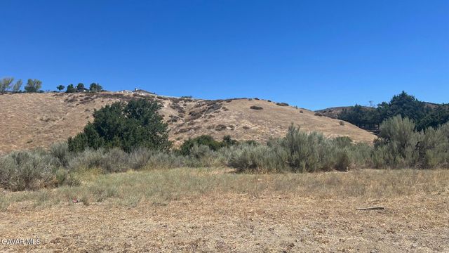Elizabeth Lake Vic, Leona Valley, CA 93551
