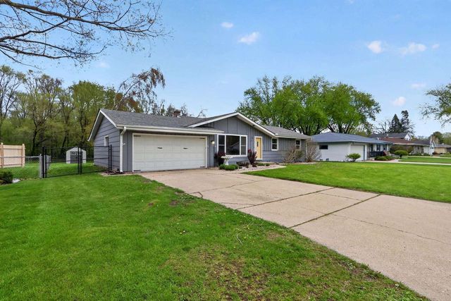 3345 Colby Lane, Janesville, WI 53546
