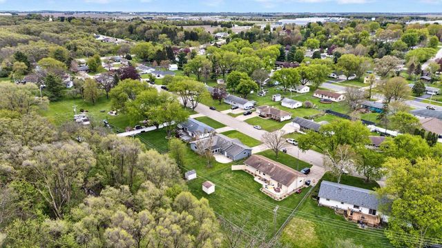 3345 Colby Lane, Janesville, WI 53546
