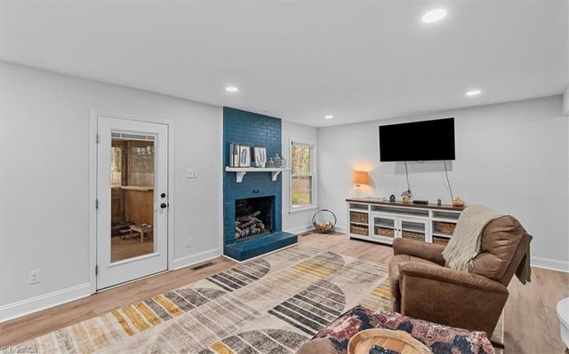 1 Bent Oak Court, Greensboro, NC 27455