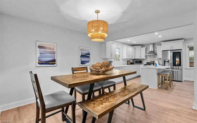 1 Bent Oak Court, Greensboro, NC 27455