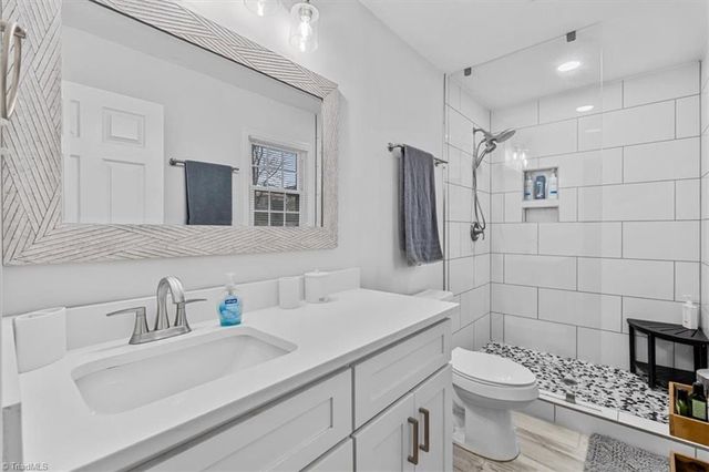 1 Bent Oak Court, Greensboro, NC 27455