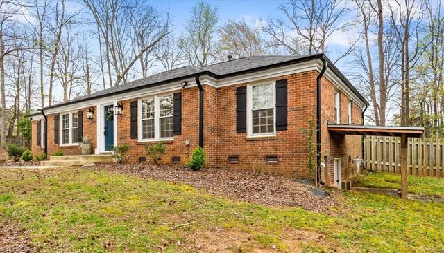 1 Bent Oak Court, Greensboro, NC 27455